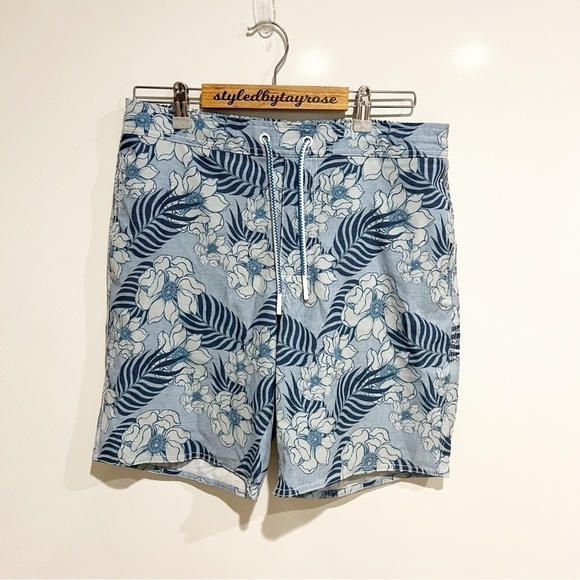 Johnnie-O Jaffa Half Elastic Swimtrunk Swim Shorts- Gulf Blue - Picture 3 of 7